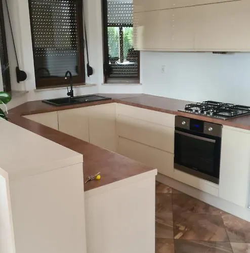 Dom Pod Wroclawiem19 Lägenhet